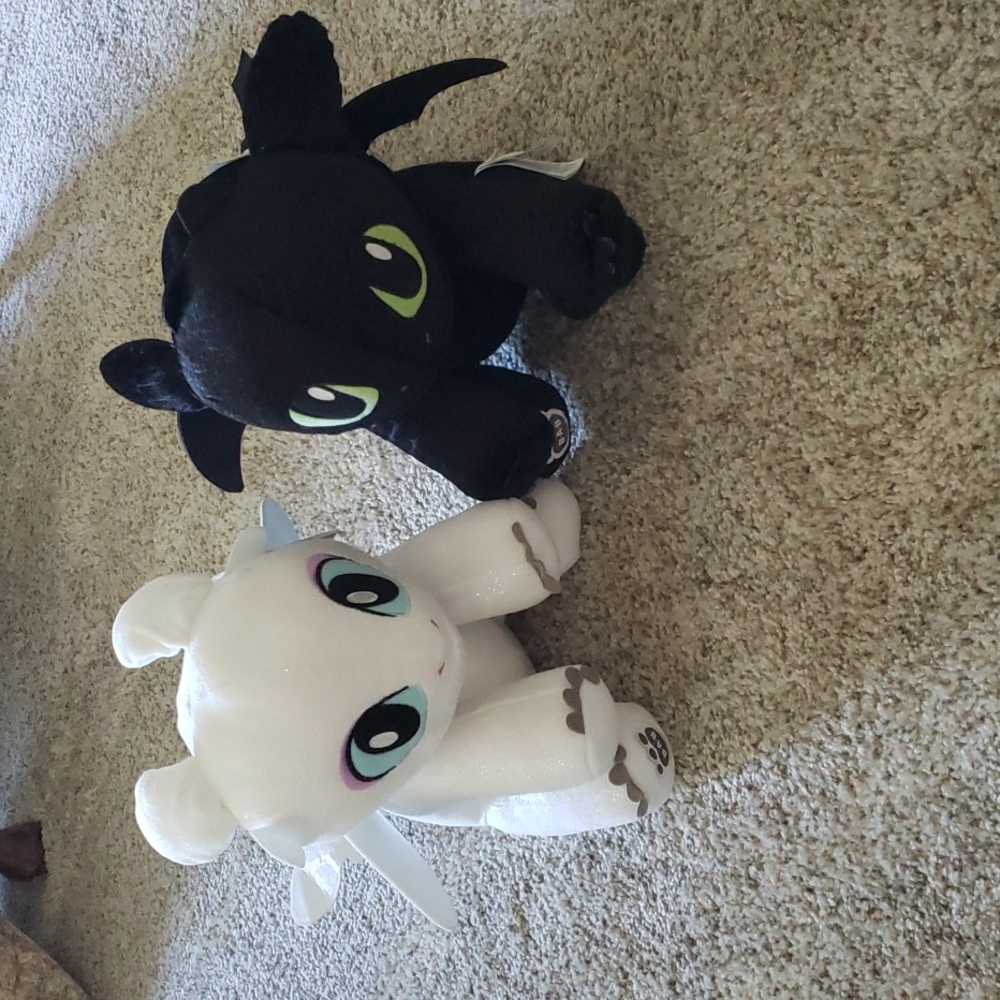 Toothless and Lightfury Build-A-Bear